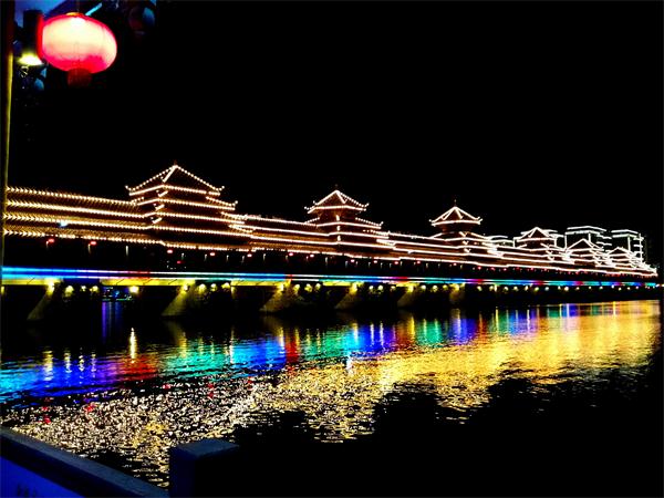 芷江之夜3（班小伟摄）.jpg