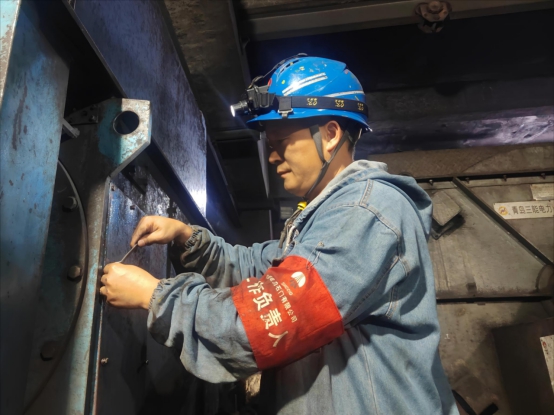 141763112178183203.jpg 01_副本.jpg